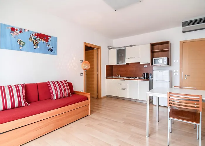 Domino Suite Hotel & Residence